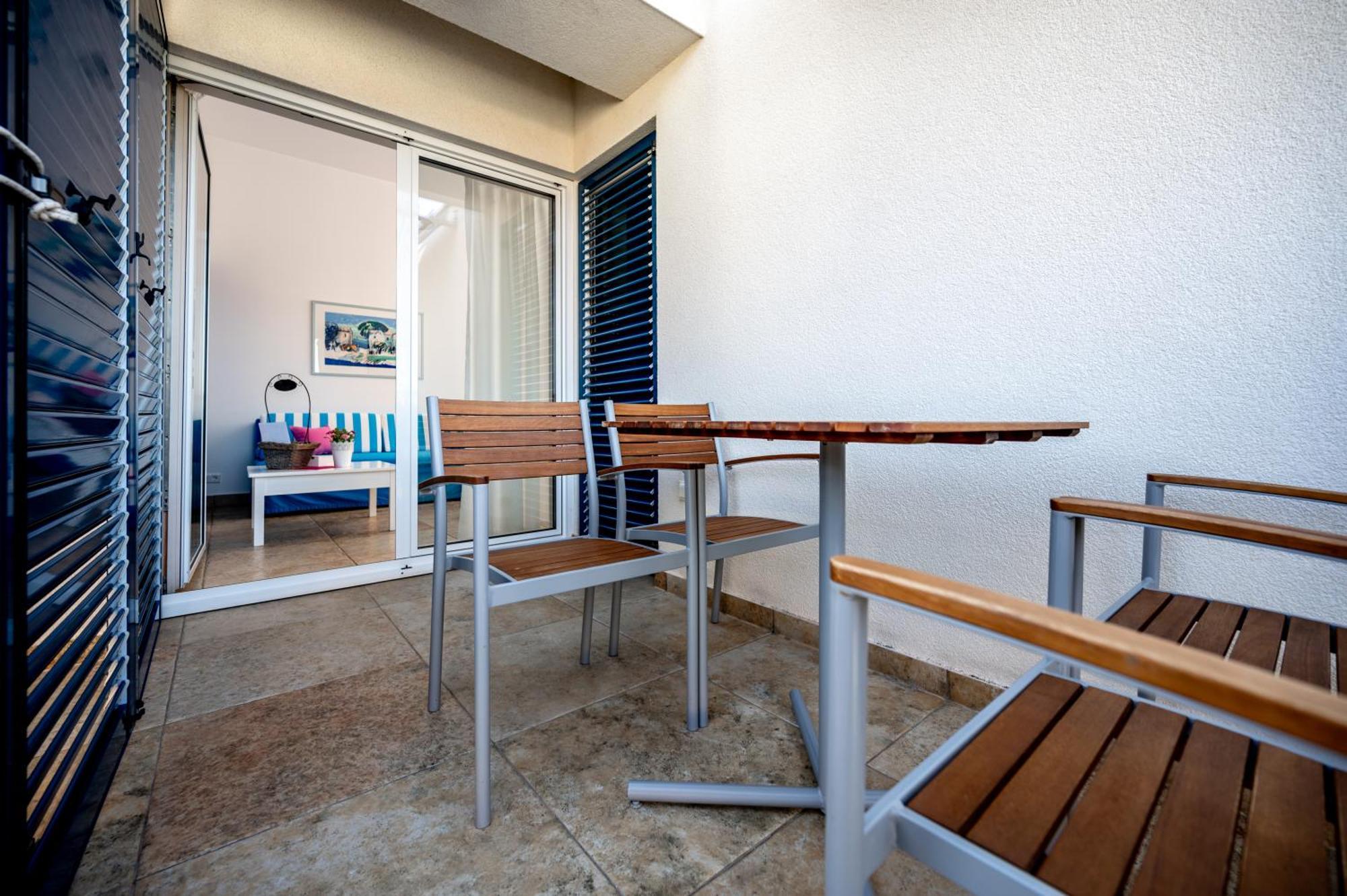 Adorami Apartments บัชกา ห้อง รูปภาพ