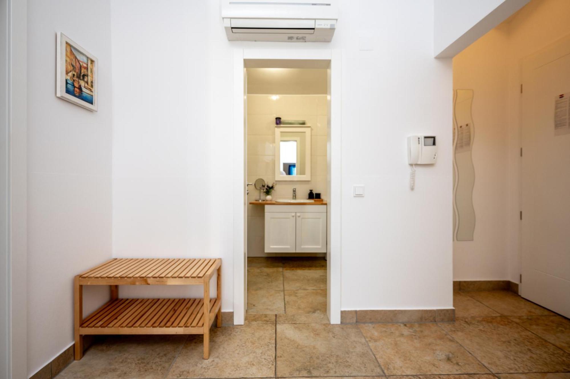 Adorami Apartments บัชกา ห้อง รูปภาพ