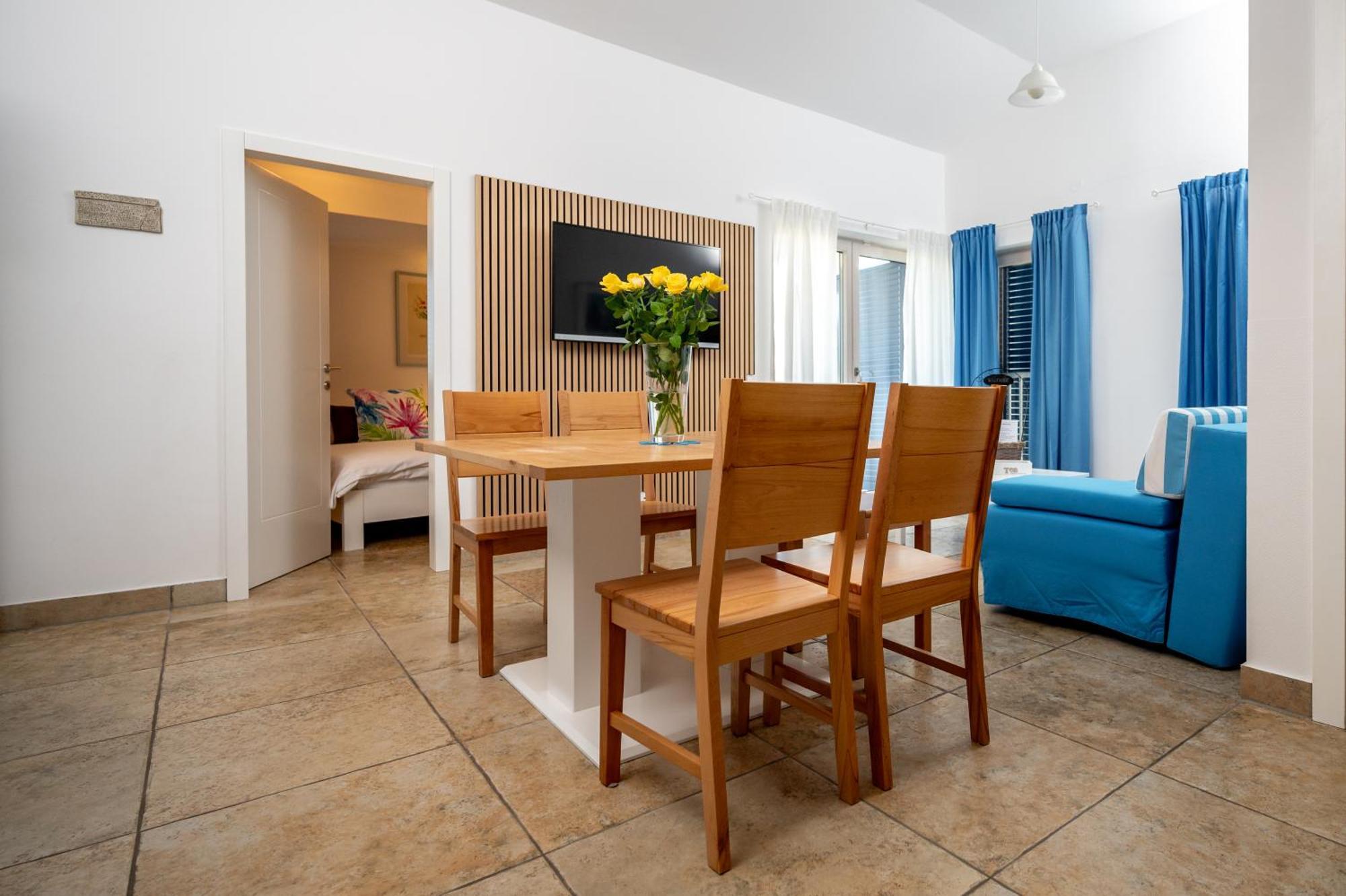 Adorami Apartments บัชกา ภายนอก รูปภาพ