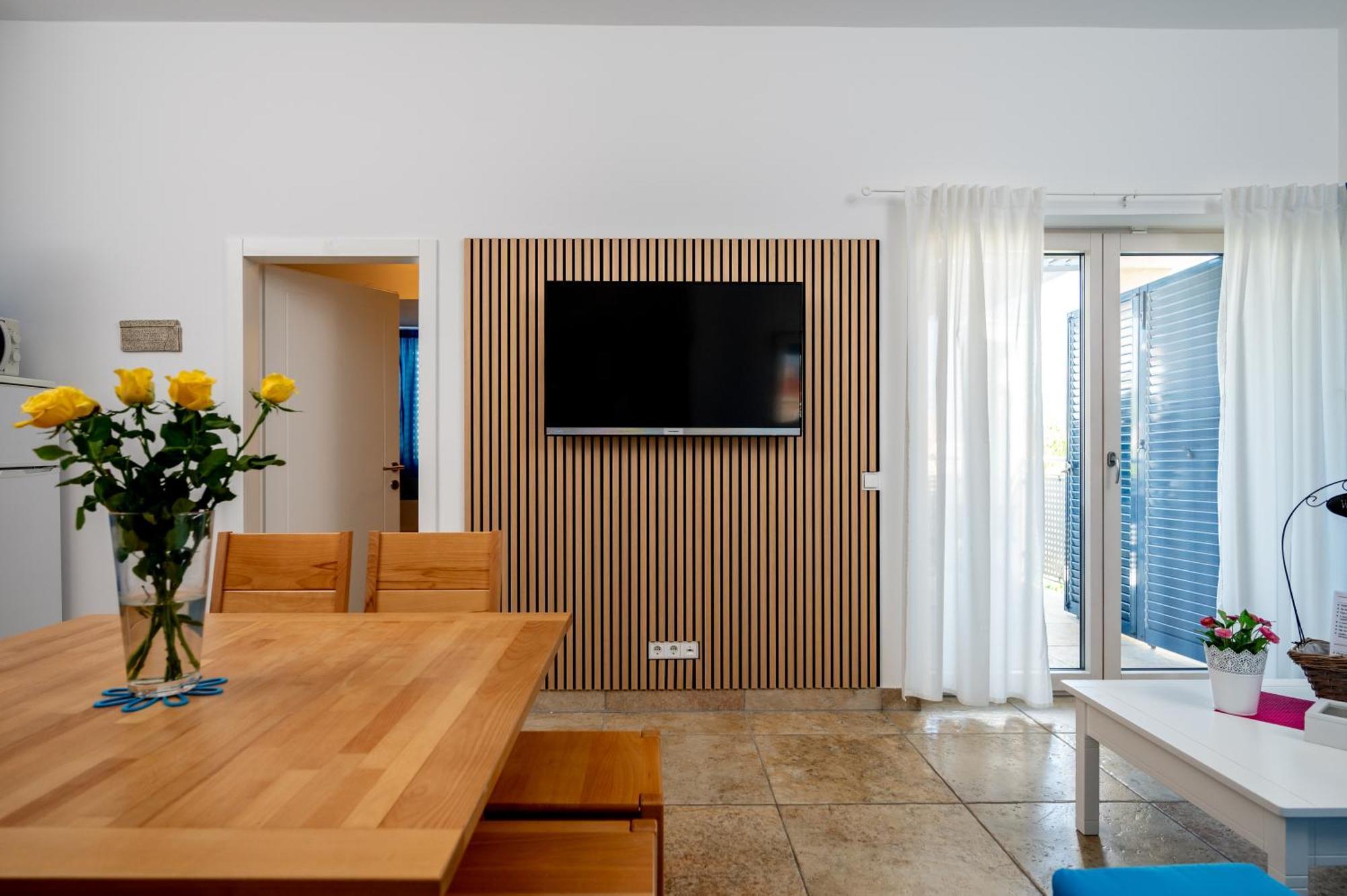 Adorami Apartments บัชกา ภายนอก รูปภาพ